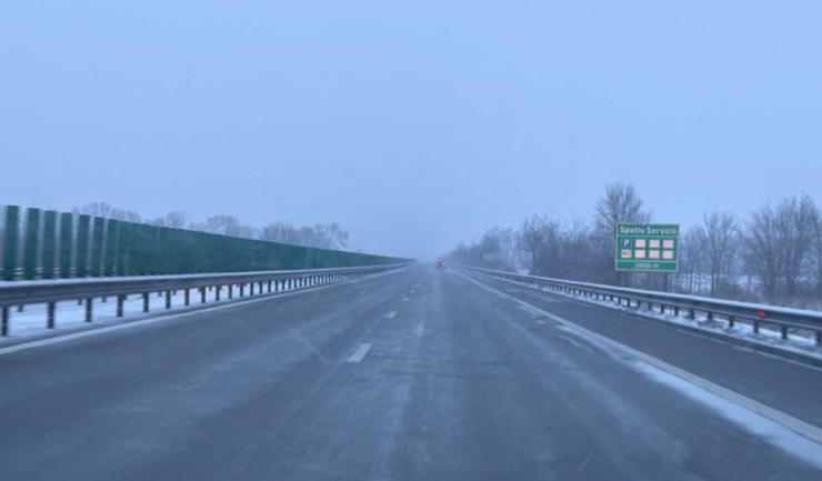 Trafic restricționat pe Autostrada A2 București-Constanța. O mașină a căzut într-un șanț