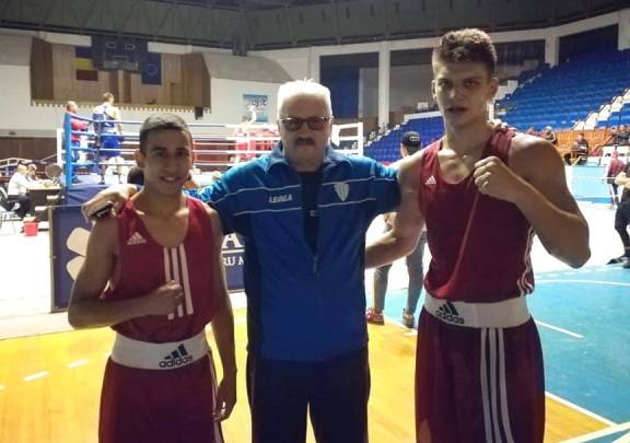 Orhan Marcu, antrenorul Mihai Constantin şi Andrei Drăgan (sursa foto: Facebook)