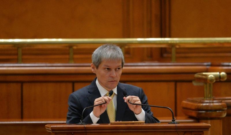 Premierul Dacian Cioloş: „Guvernul va pune accent pe competenţă, transparenţă şi profesionalism în procesul de recrutare a funcţionarilor publici”