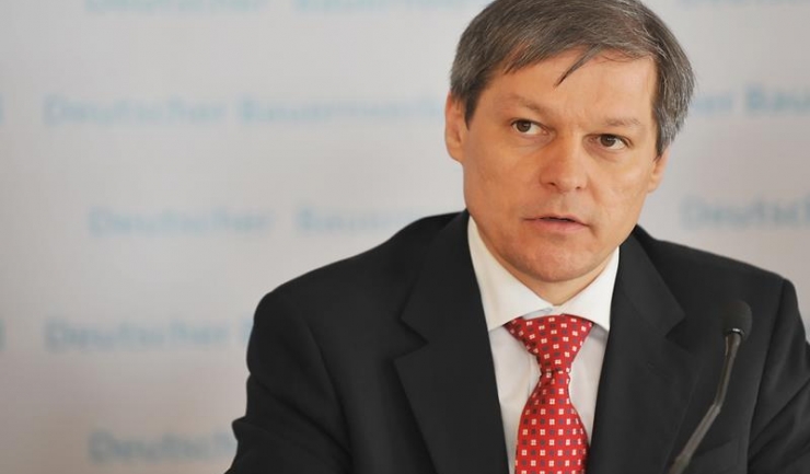 Premierul Dacian Cioloș: „Pe un singur document sunt mai multe semnături, dar niciunul dintre semnatari nu îşi asumă nicio responsabilitate”