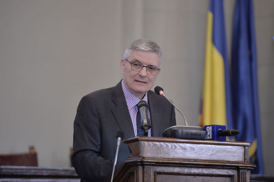 Daniel Dăianu, membru al Consiliului de Administraţie al BNR, recomandă anul 2026 pentru trecerea la euro, în vederea evitării unui ritm prea alert