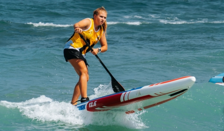 Gloria Ștefănescu - castigatorea SunRace Open 2023 la Juniori Feminin - foto Clan of Creators