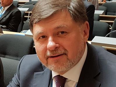 Preşedintele Societăţii Române de Microbiologie, dr. Alexandru Rafila: „Este foarte important ca din gospodării să se elimine toate sursele din locurile în care s-ar putea multiplica ţânţarii“