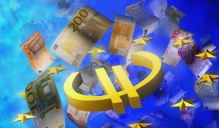 Din zona euro fac parte 19 state dintre cele 28 de țări membre ale Uniunii Europene