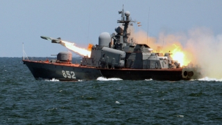 Rusia şi China vor efectua exerciţii navale comune