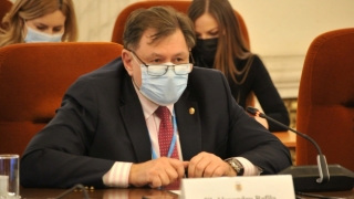Alexandru Rafila: Cu un ritm de vaccinare de 100.000 de doze pe zi, România va ține pandemia sub control