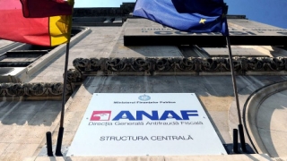 Termenul pentru anunţarea intenţiei de restructurare financiară s-a extins