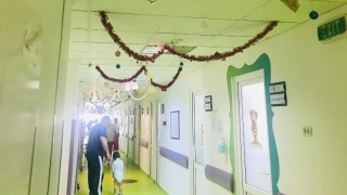 Asociația Dăruiește Aripi decorează secțiile pediatrice din Spitalul Județean Constanța
