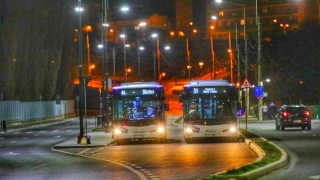 CT BUS. Autobuzele de pe liniile 44, 51 şi 101 circulă cu program prelungit