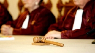 PSD sesizează CCR cu privire la asumarea răspunderii Guvernului pe legile Justiţiei şi OUG 51