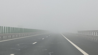 Atenție, șoferi! Ceață pe Autostrada A2 București - Constanța și pe A4 Ovidiu – Agigea