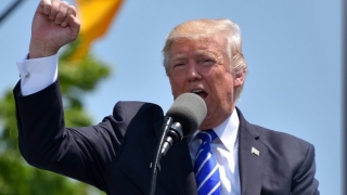 Trump: Dacă voi impune tarife Uniunii Europene? Absolut. Uniunea Europeană ne-a tratat îngrozitor