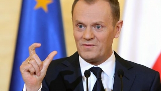 Tusk anunţă „unele progrese“ în negocierile unui acord între Marea Britanie şi UE
