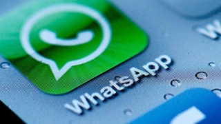 Utilizați Whatsapp? Hackerii vă pot accesa mesajele şi vi le pot bloca