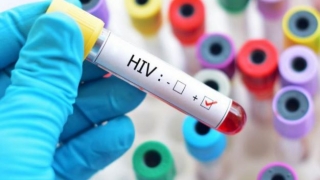 ALERTĂ! Pacienții cu HIV din România rămân fără tratament