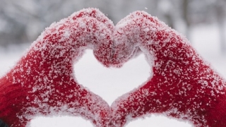Îndrăgostiții din toată lumea sărbătoresc ziua Sfântului Valentin