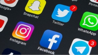 Căderea aplicaţiilor Facebook şi Instagram a crescut traficul site-urilor pentru adulţi