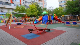 Primăria Constanța promite amenajarea unor noi locuri de joacă