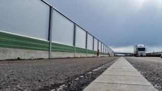 CNAIR: Peste 16 kilometri de panouri fonoabsorbante montate pe drumuri și autostrăzi din România
