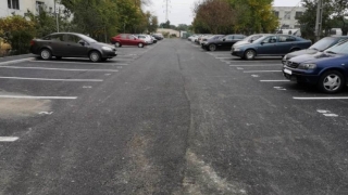 Șoferii din Constanța pot plăti abonament de parcare pentru Zona 2 la 199 lei/an
