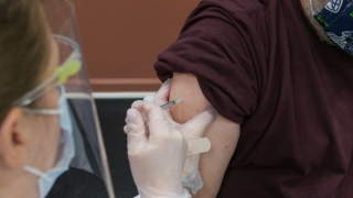 Peste 12.800 de români au primit deja și doza de rapel a vaccinului Pfizer anti-COVID