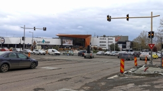 În intersecția de la City Mall din Constanța, va fi întreruptă semaforizarea pentru câteva zile