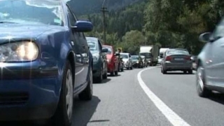 Trafic intens pe principalele artere rutiere, la finalul săptămânii